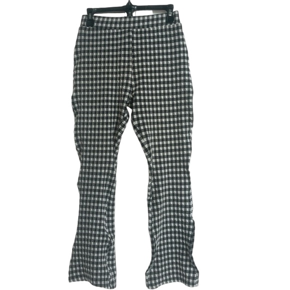 Urban Outfitters Casey Kick Flare Black and White Checkered Pant - Picture 5 of 10